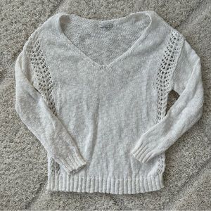 American Eagle White Knit Sweater